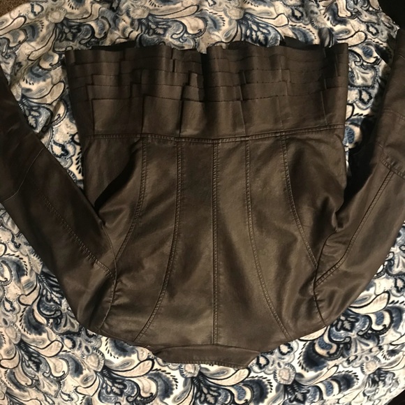 ✨Express Faux Leather Jacket - Picture 7 of 7